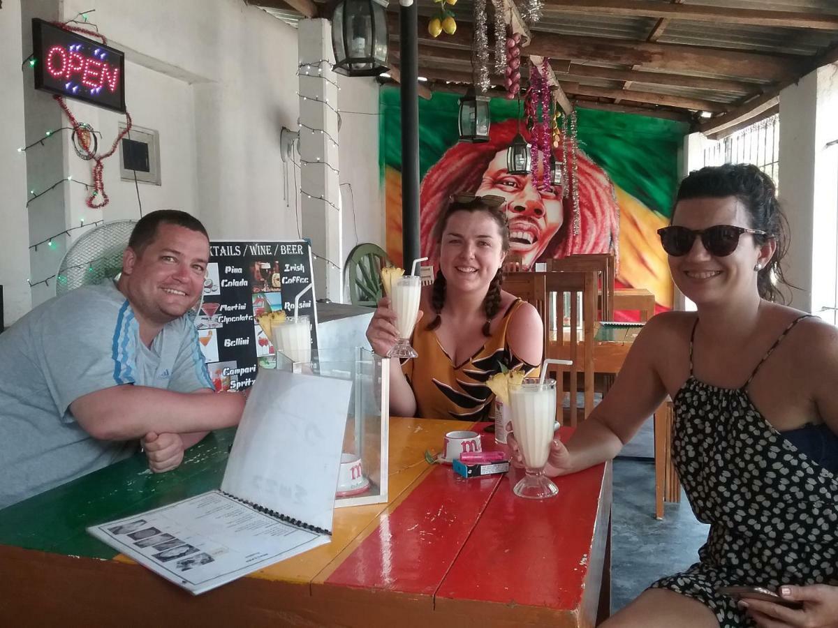 Golden Lodge Tangalle Eksteriør bilde